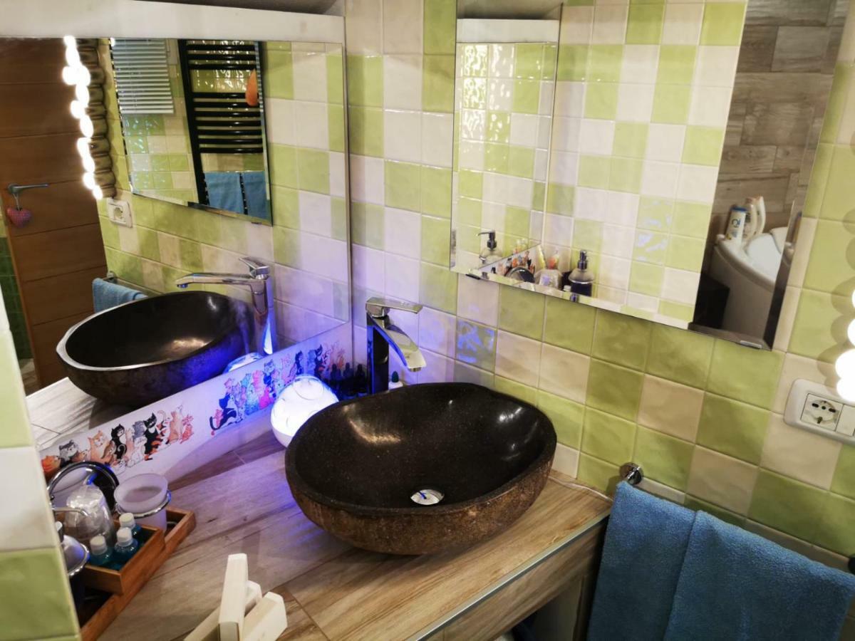 Minavill La Casa Sulle Dolomiti Bed and Breakfast Fiera Di Primiero Eksteriør billede